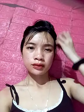 Snapshot of beobeo_2xx chatting on 09/18/25, 01:46 beobeo 2xx online show from 09/18/25, 01:46