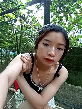 Snapshot of beobeo_2xx chatting on 09/19/25, 04:14 beobeo 2xx online show from 09/19/25, 04:14