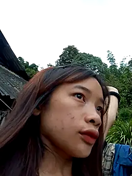 Snapshot of beobeo_2xx chatting on 09/23/25, 11:41 beobeo 2xx online show from 09/23/25, 11:41