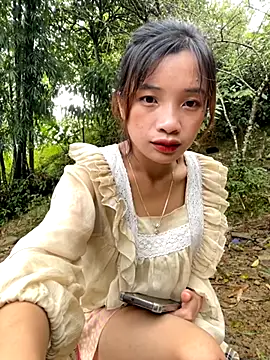 Snapshot of beobeo_2xx chatting on 10/09/25, 01:58 beobeo 2xx online show from 10/09/25, 01:58