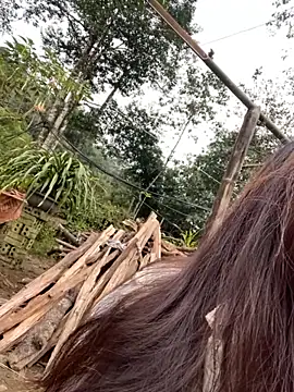 Snapshot of beobeo_2xx chatting on 10/29/25, 02:36 beobeo 2xx online show from 10/29/25, 02:36