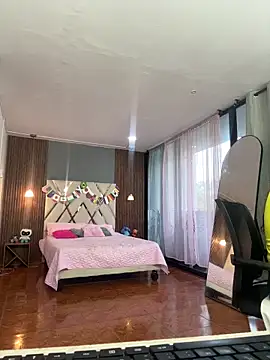 olivia jass online show from 06/20/26, 12:08