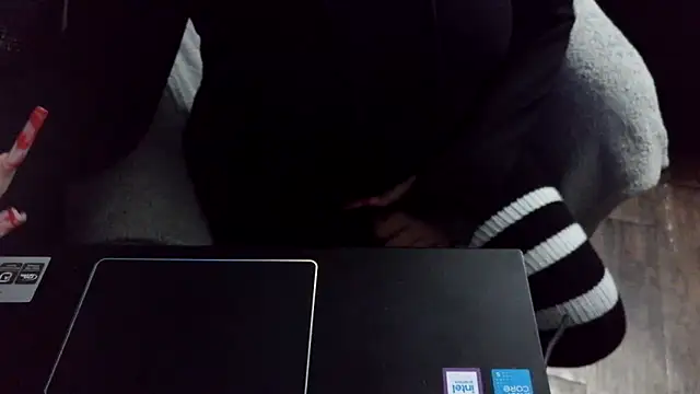 Snapshot of fetishslut4u chatting on 10/12/25, 07:18 fetishslut4u online show from 10/12/25, 07:18