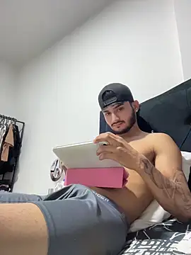 Nas-z09 online show from 02/05/26, 07:51