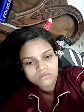 Snapshot of Komal0099 chatting on 10/22/25, 02:56 Komal0099 online show from 10/22/25, 02:56