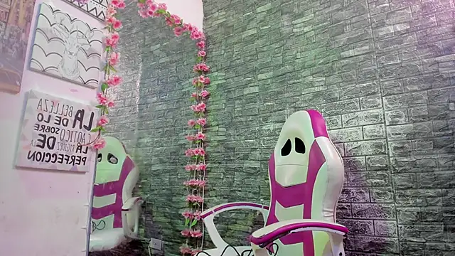 karoll  sex online show from 02/20/26, 12:38