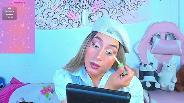 brihanna cooper online show from 04/24/26, 02:08