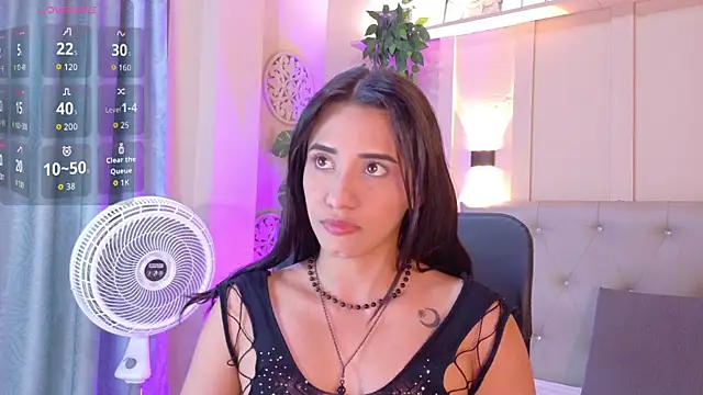 Daiisy kiss online show from 12/18/25, 07:20