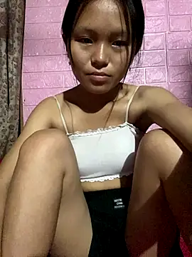 milo bae online show from 11/07/25, 11:27