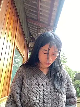 EmLy02 online show from 11/20/25, 01:06