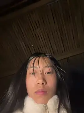 EmLy02 online show from 03/09/26, 11:14