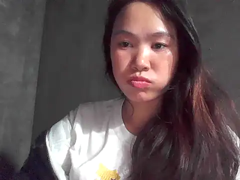 fanchunn online show from 12/18/25, 01:39