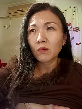 Snapshot of Joanna1122 chatting on 01/14/26, 04:34 Joanna1122 online show from 01/14/26, 04:34