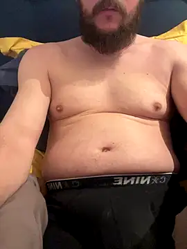 AZOPMOB18999 online show from 12/16/25, 07:30