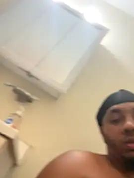 Kingstrokezxx online show from 11/26/25, 02:45