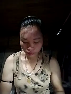 Snapshot of __Ngoc20__ chatting on 09/29/25, 01:22 Ngoc20 online show from 09/29/25, 01:22