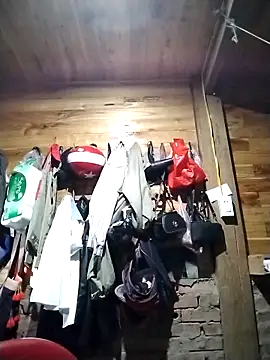 Snapshot of __Ngoc20__ chatting on 10/16/25, 01:56 Ngoc20 online show from 10/16/25, 01:56