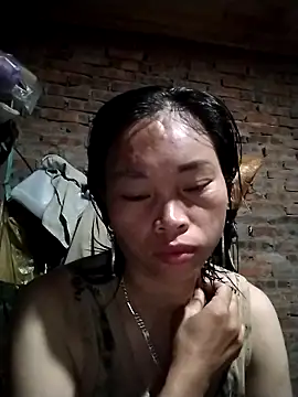 Snapshot of __Ngoc20__ chatting on 10/31/25, 03:29 Ngoc20 online show from 10/31/25, 03:29