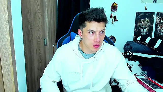 Snapshot of javiersexymann chatting on 02/13/25, 05:26 javiersexymann online show from 02/13/25, 05:26