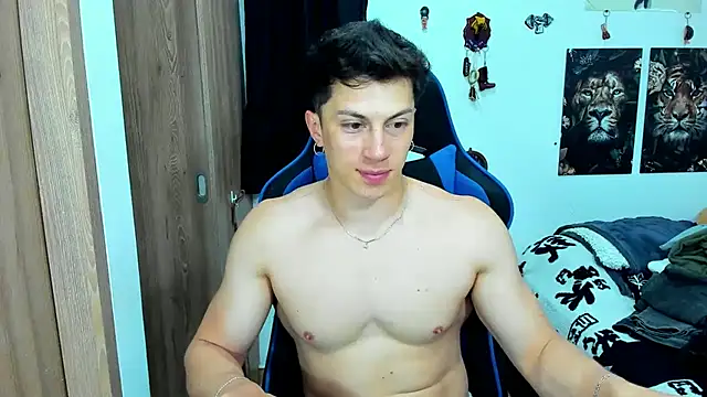 Snapshot of javiersexymann chatting on 02/17/25, 01:25 javiersexymann online show from 02/17/25, 01:25