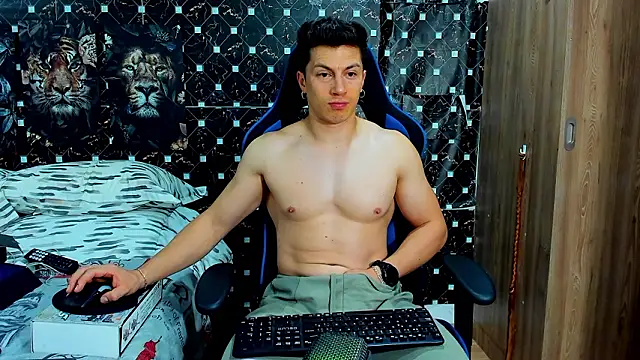 Snapshot of javiersexymann chatting on 03/02/26, 05:08 javiersexymann online show from 03/02/26, 05:08