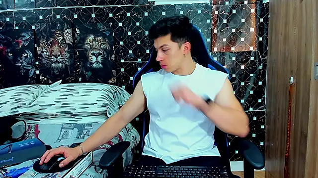 Snapshot of javiersexymann chatting on 03/03/26, 06:03 javiersexymann online show from 03/03/26, 06:03