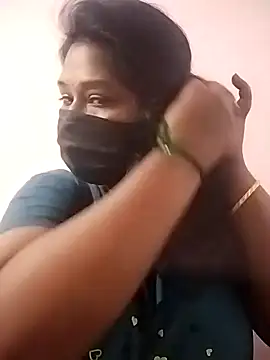 chaitara-reddy online show from 09/12/25, 02:33