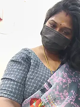 chaitara-reddy online show from 05/16/26, 06:43