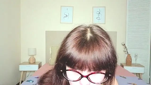 Real nature   online show from 10/17/25, 05:32