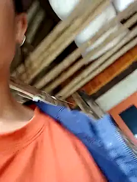 lucybaby00 online show from 04/18/26, 04:49