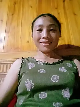 Snapshot of lucybaby00 chatting on 07/26/26, 11:39 lucybaby00 online show from 07/26/26, 11:39