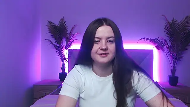 MavkaCute online show from 11/21/25, 07:23