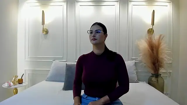 gabysanta  online show from 10/16/25, 01:01