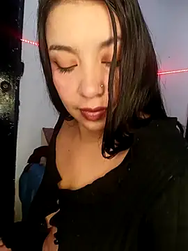 Snapshot of Anahibella chatting on 09/23/25, 01:14 Anahibella online show from 09/23/25, 01:14