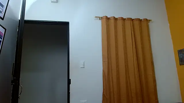 skinnyverus18 online show from 09/20/25, 07:04