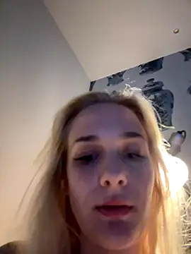 Snapshot of DaryaDoll chatting on 09/28/25, 12:16 DaryaDoll online show from 09/28/25, 12:16