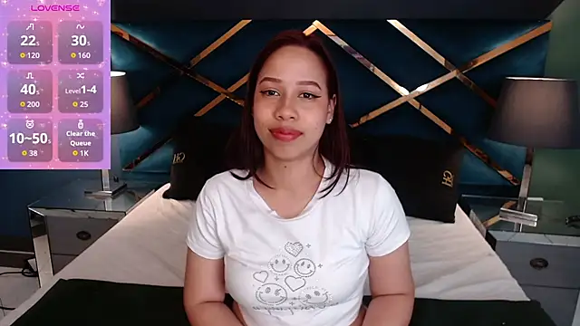 Luciegh  online show from 10/23/25, 11:20