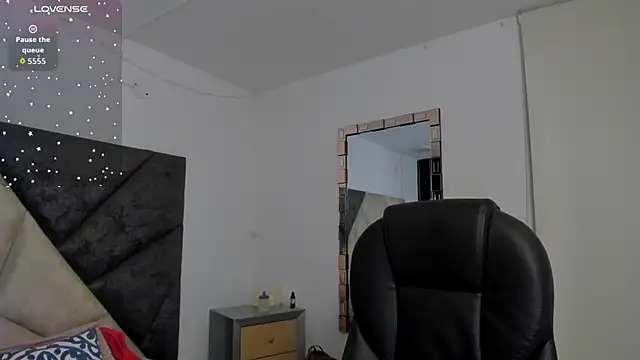 SaraWagner  online show from 01/19/26, 12:03