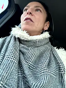 eddivad6974 online show from 11/26/25, 03:35