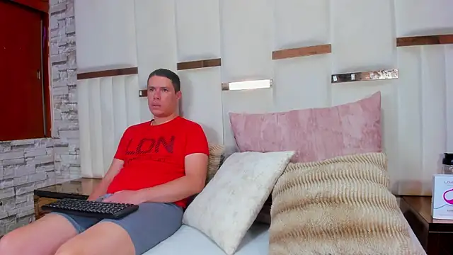 CandyandSteven online show from 01/11/26, 03:22