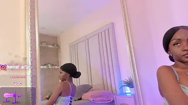 Keirahartz online show from 03/11/26, 12:00