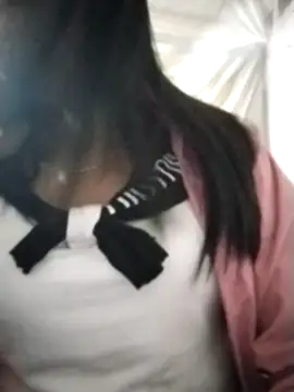 cute love00 online show from 12/19/25, 12:28