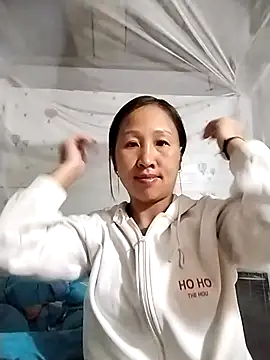 cute love00 online show from 01/31/26, 09:24