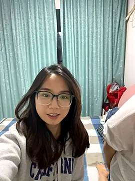 Snapshot of Hdmhdm-0022 chatting on 10/11/25, 03:10 Hdmhdm-0022 online show from 10/11/25, 03:10