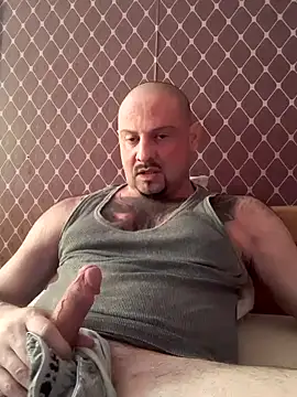 Snapshot of _NEREZA_ chatting on 09/09/25, 03:33  NEREZA  online show from 09/09/25, 03:33