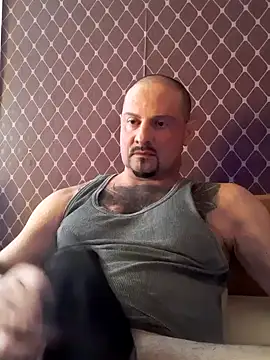 Snapshot of _NEREZA_ chatting on 09/24/25, 02:20  NEREZA  online show from 09/24/25, 02:20