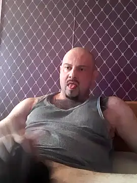 Snapshot of _NEREZA_ chatting on 09/25/25, 03:05  NEREZA  online show from 09/25/25, 03:05