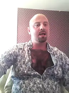 Snapshot of _NEREZA_ chatting on 10/23/25, 02:38  NEREZA  online show from 10/23/25, 02:38