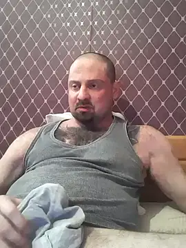 Snapshot of _NEREZA_ chatting on 10/28/25, 04:53  NEREZA  online show from 10/28/25, 04:53