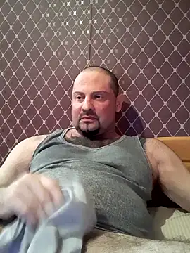 Snapshot of _NEREZA_ chatting on 05/02/26, 08:14 NEREZA online show from 05/02/26, 08:14